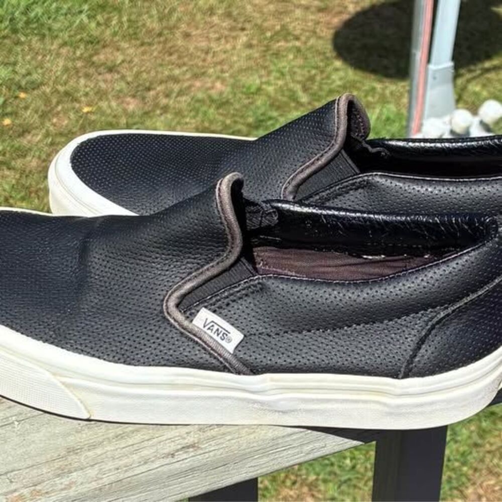 Vans Classic Slip-On Perforated Leather Womens size 8, Mens 6.5